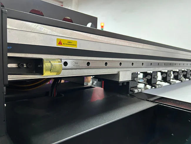 Impresora digital de banderas de gran formato de 2,3 m para impresión directa sobre tela con 4 cabezales de impresión Epson 3200 - SIGN COLOMBIA Plotter de corte
