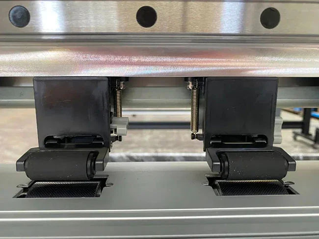 Impresora de inyección de tinta UV de rollo a rollo de 3,2 m con 2/4 cabezales Epson - SIGN COLOMBIA Plotter de corte