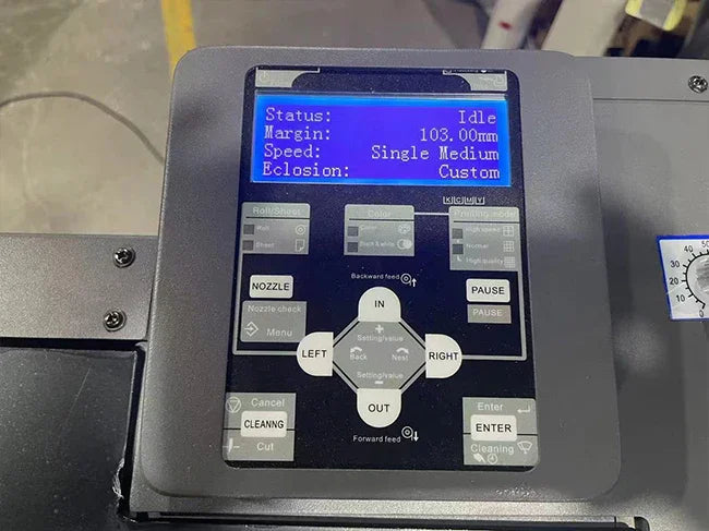 Impresora gráfica 380D para imprimir etiquetas y muestras, 1 cabezal de impresión Epson HD3200A - SIGN COLOMBIA Plotter de corte