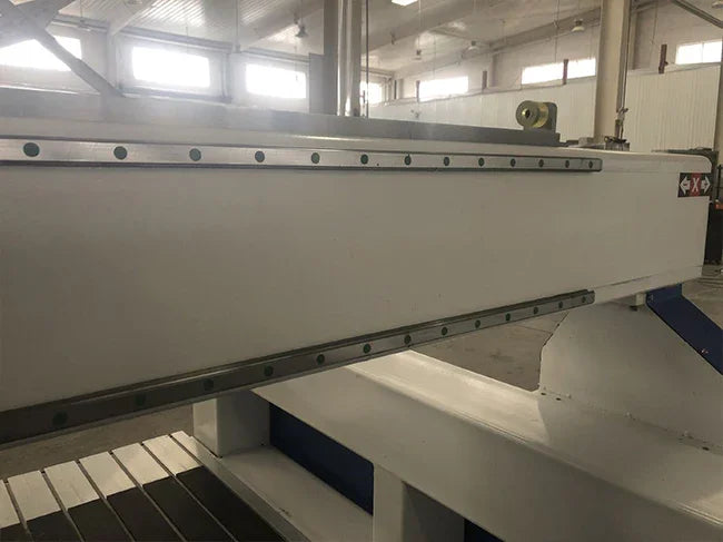 Router / Fresadora CNC QL-1325B - SIGN COLOMBIA Plotter de corte
